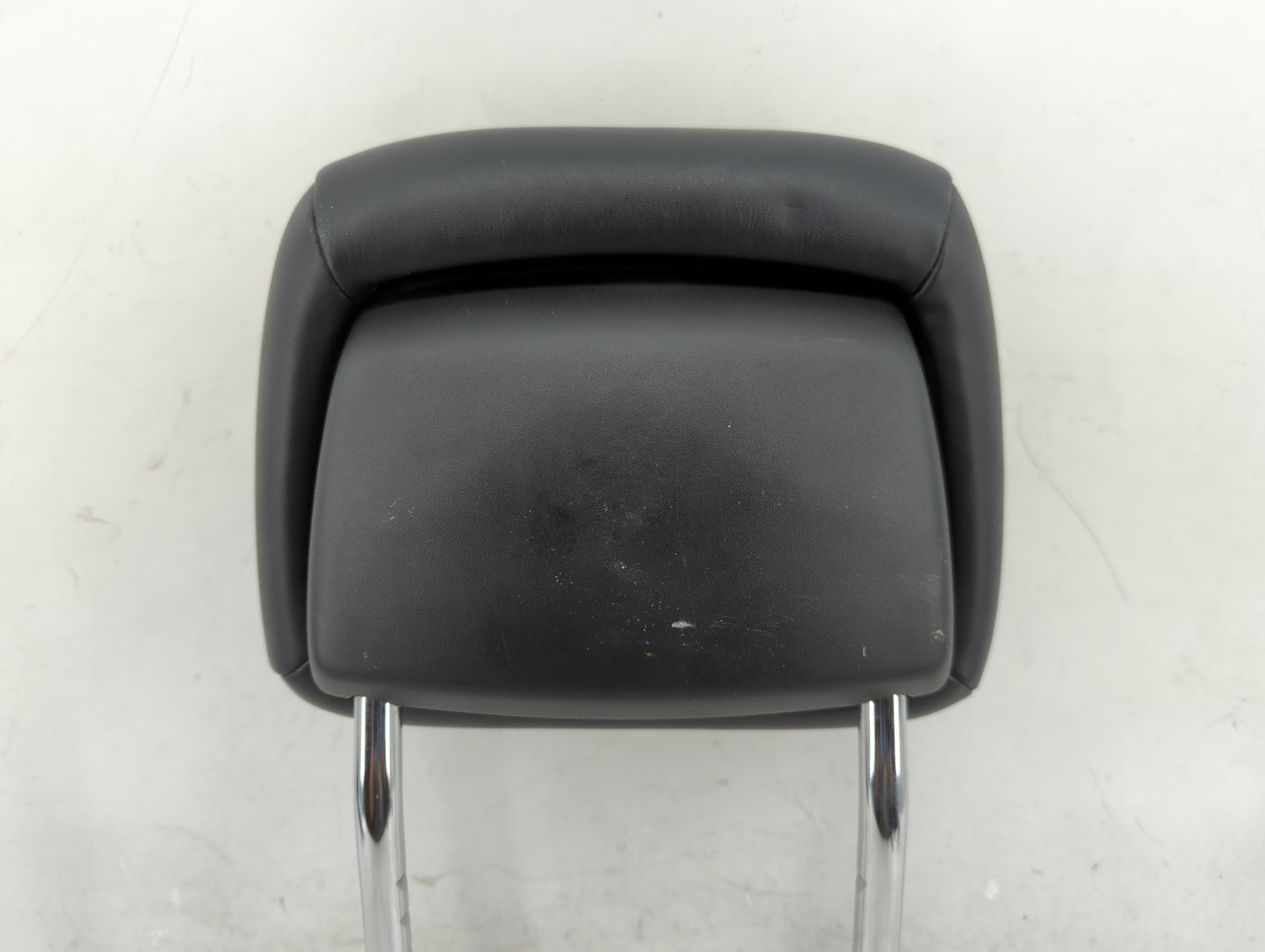 2014-2022 Jeep Grand Cherokee Headrest Head Rest Front Driver Passenger Seat Fits OEM Used Auto Parts - Oemusedautoparts1.co