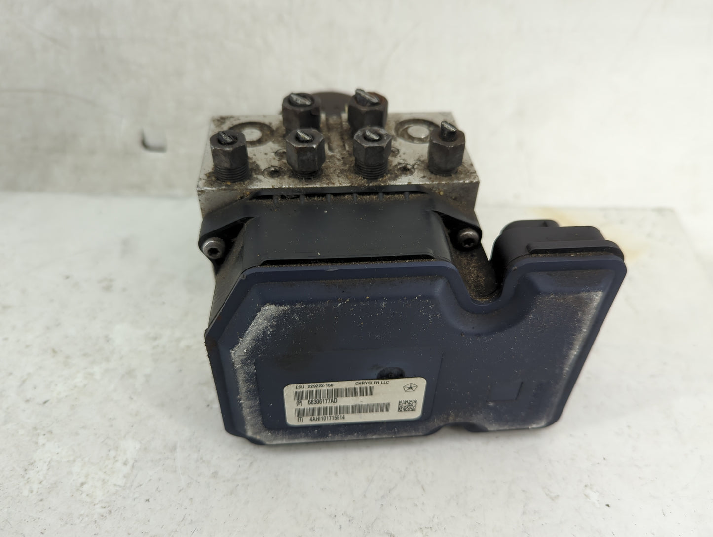 2016-2017 Jeep Grand Cherokee ABS Pump Control Module Replacement P/N:68306177AD 229222-150 Fits Fits 2016 2017 OEM Used Aut