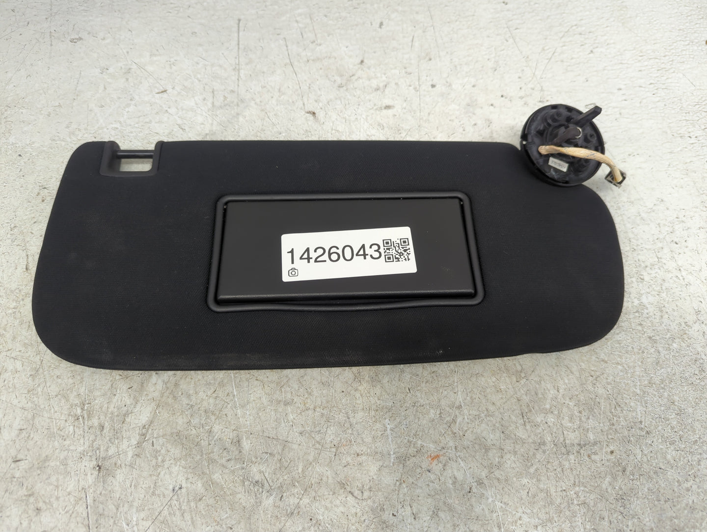 2014-2022 Jeep Grand Cherokee Sun Visor Shade Replacement Passenger Right Mirror Fits OEM Used Auto Parts - Oemusedautoparts