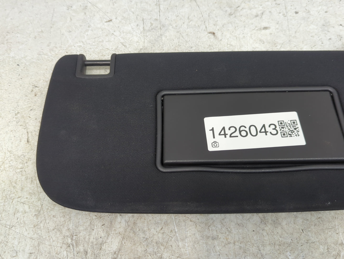 2014-2022 Jeep Grand Cherokee Sun Visor Shade Replacement Passenger Right Mirror Fits OEM Used Auto Parts - Oemusedautoparts