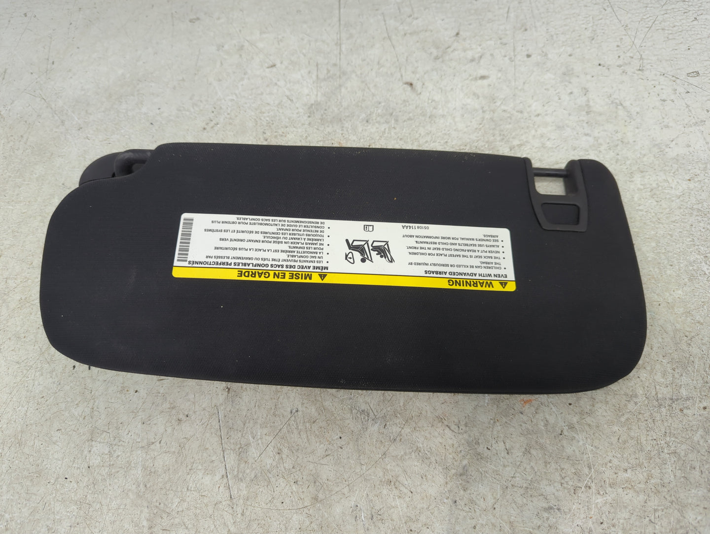 2014-2022 Jeep Grand Cherokee Sun Visor Shade Replacement Passenger Right Mirror Fits OEM Used Auto Parts - Oemusedautoparts