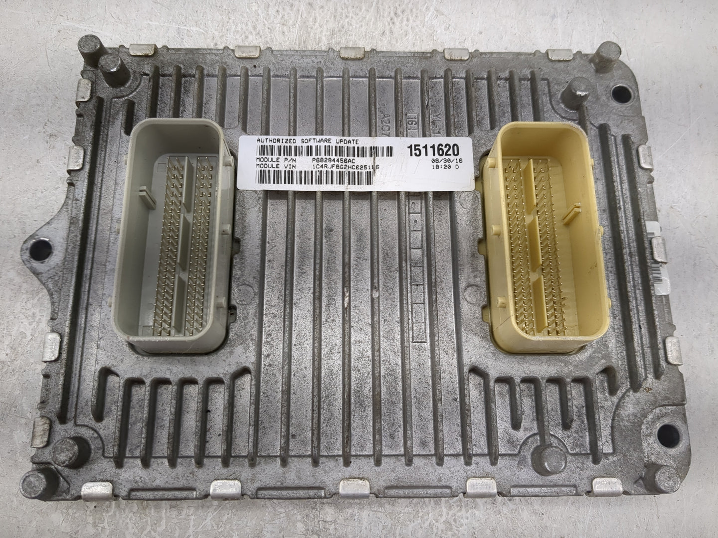 2016-2017 Jeep Grand Cherokee PCM Engine Control Computer ECU ECM PCU OEM P/N:P68284456AC P68243326AB Fits Fits 2016 2017 OE
