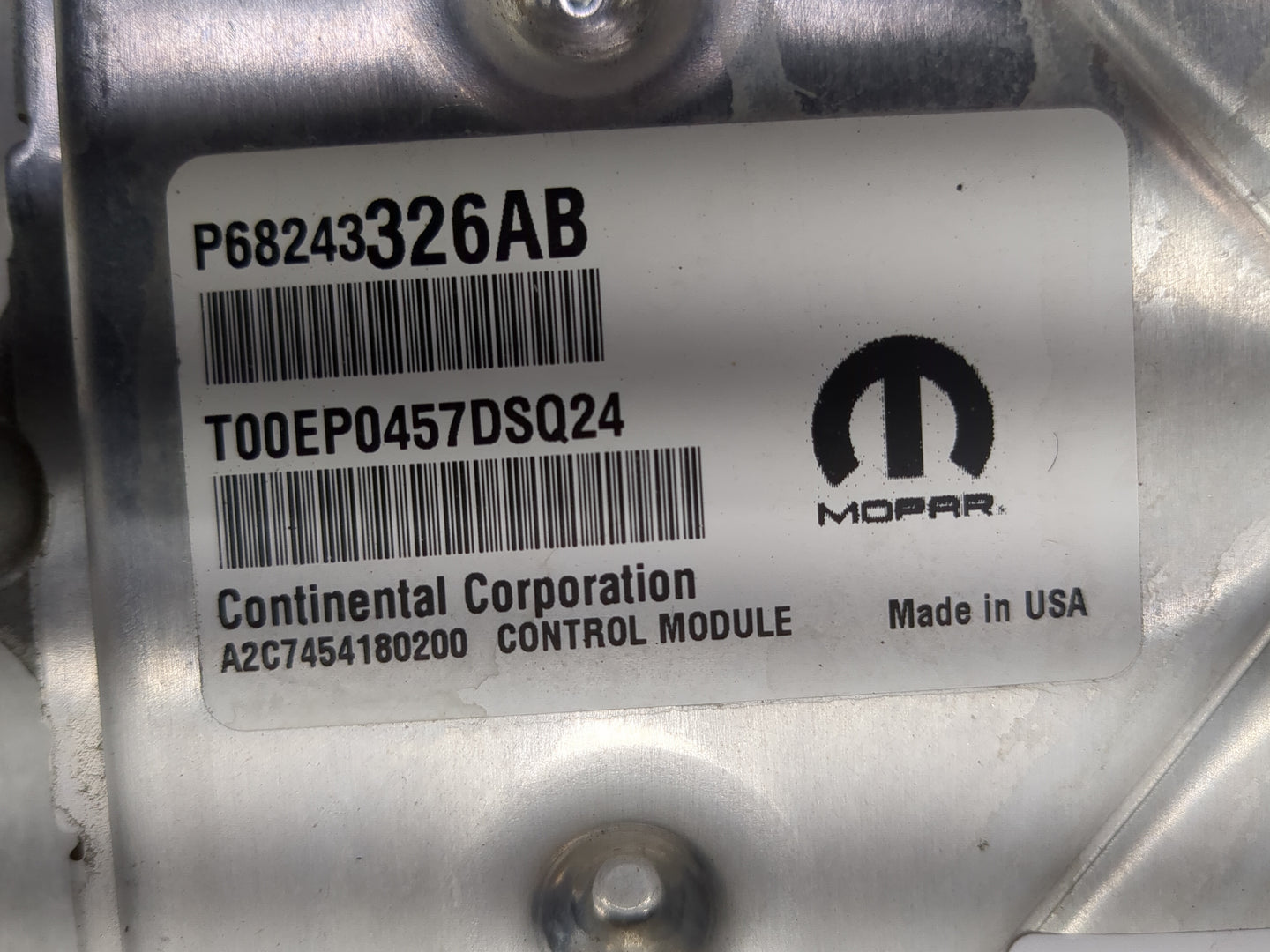 2016-2017 Jeep Grand Cherokee PCM Engine Control Computer ECU ECM PCU OEM P/N:P68243326AB Fits Fits 2016 2017 OEM Used Auto 