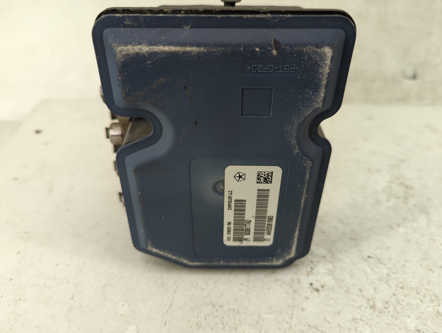 2016-2017 Jeep Grand Cherokee ABS Pump Control Module Replacement P/N:68306177AD Fits Fits 2016 2017 OEM Used Auto Parts - O