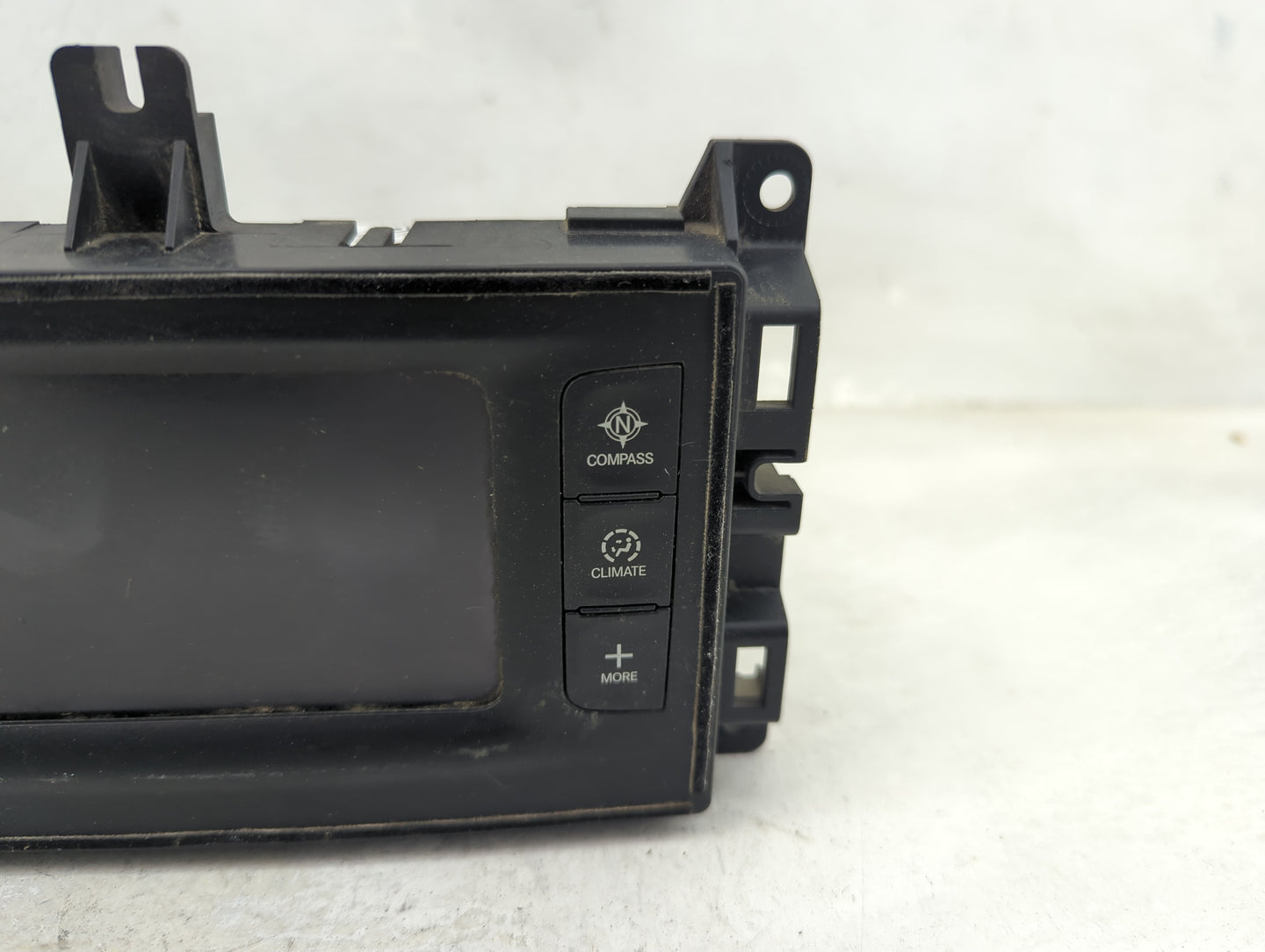 2017 Jeep Grand Cherokee Radio AM FM Cd Player Receiver Replacement P/N:P68292896AC Fits OEM Used Auto Parts - Oemusedautopa