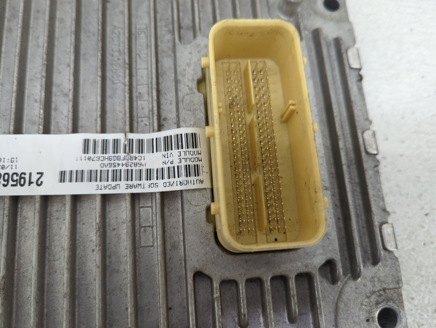 2016-2017 Jeep Grand Cherokee PCM Engine Control Computer ECU ECM PCU OEM P/N:P68243326AB 68281456AD Fits Fits 2016 2017 OEM