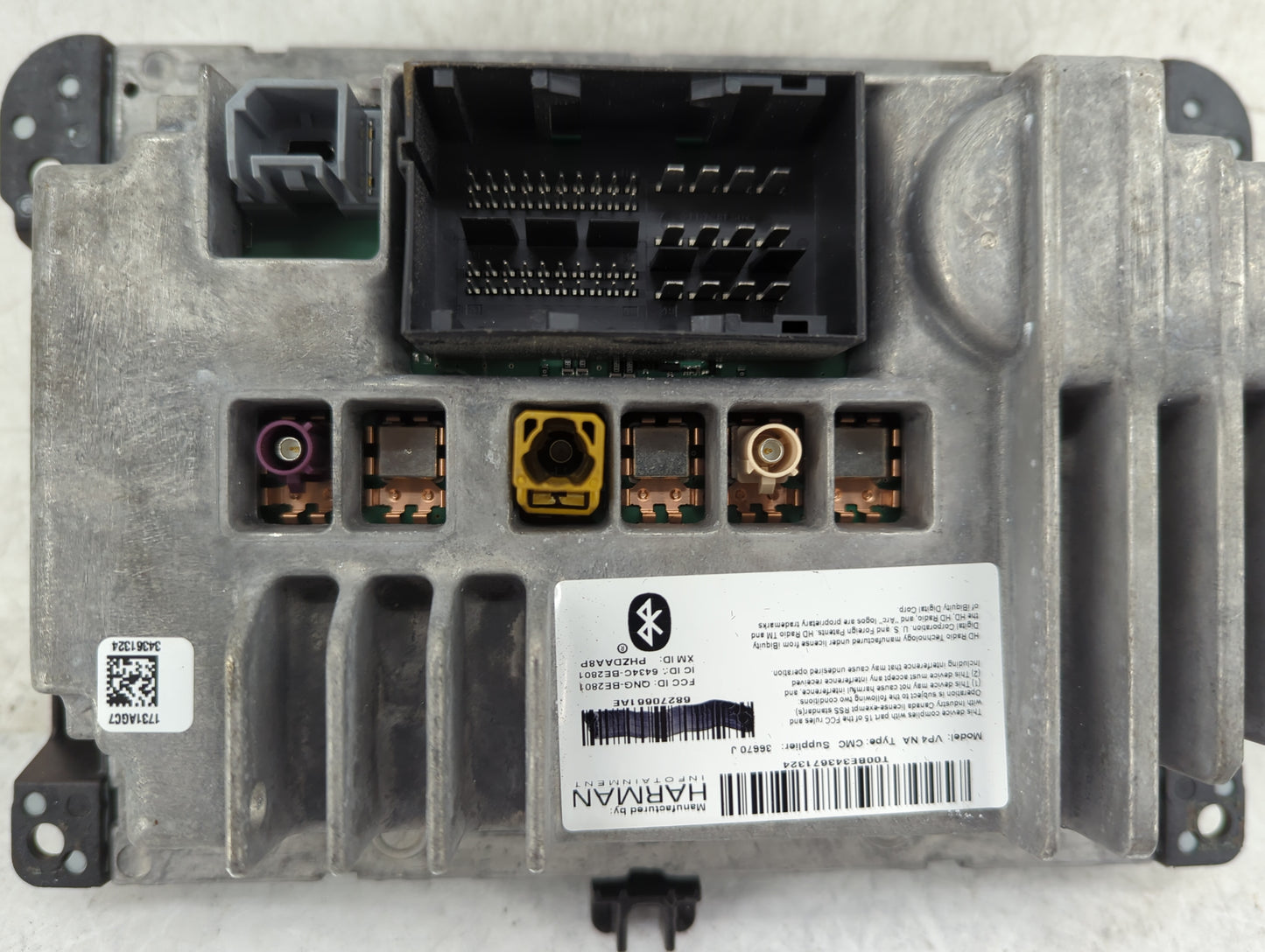 2017 Jeep Grand Cherokee Information Display Screen - Oemusedautoparts1.com
