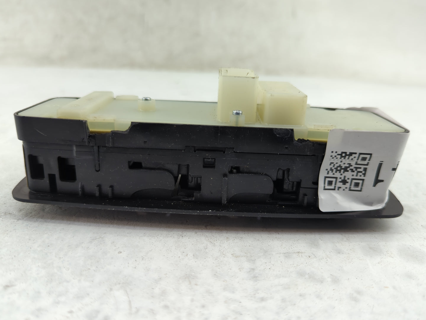 2016-2022 Jeep Grand Cherokee Master Power Window Switch Replacement Driver Side Left P/N:68319803AA 10140077 Fits OEM Used 
