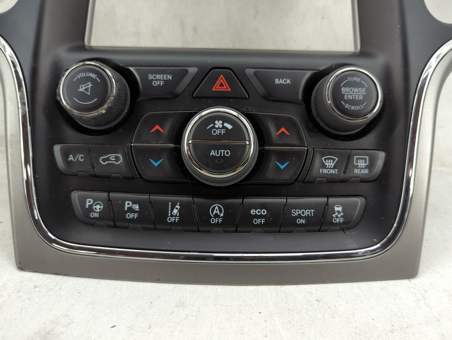 2016-2017 Jeep Grand Cherokee Climate Control Module Temperature AC/Heater Replacement P/N:68254014AI P68254014AI Fits OEM U