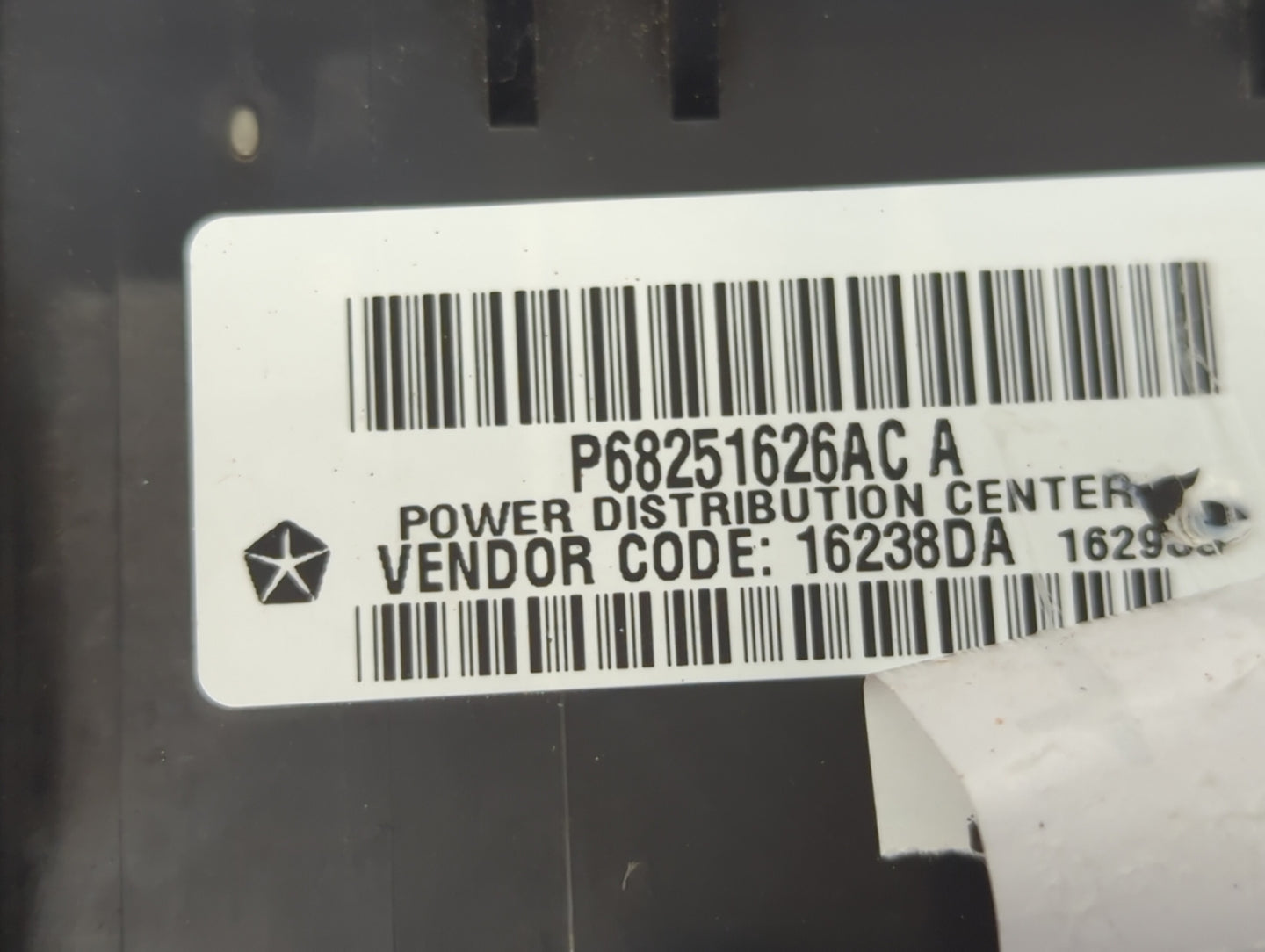 2017 Jeep Grand Cherokee Fusebox Fuse Box Panel Relay Module P/N:P68251626AC Fits OEM Used Auto Parts - Oemusedautoparts1.co