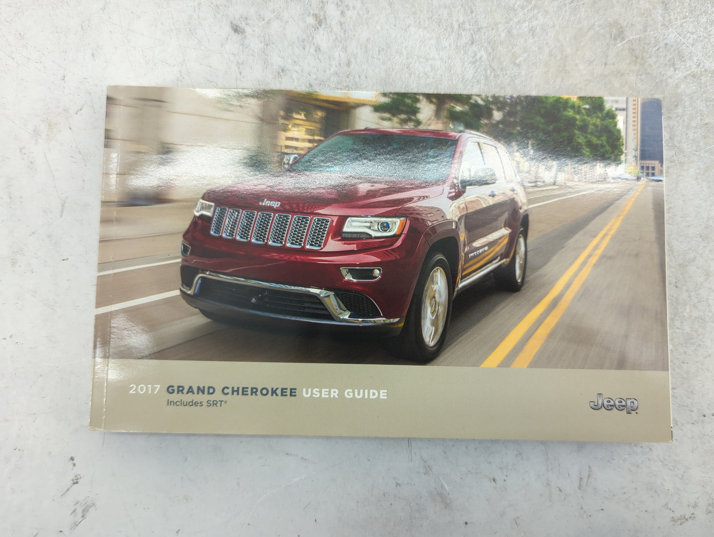 2017 Jeep Grand Cherokee Owners Manual Book Guide P/N:17WK741-926-AA OEM Used Auto Parts - Oemusedautoparts1.com