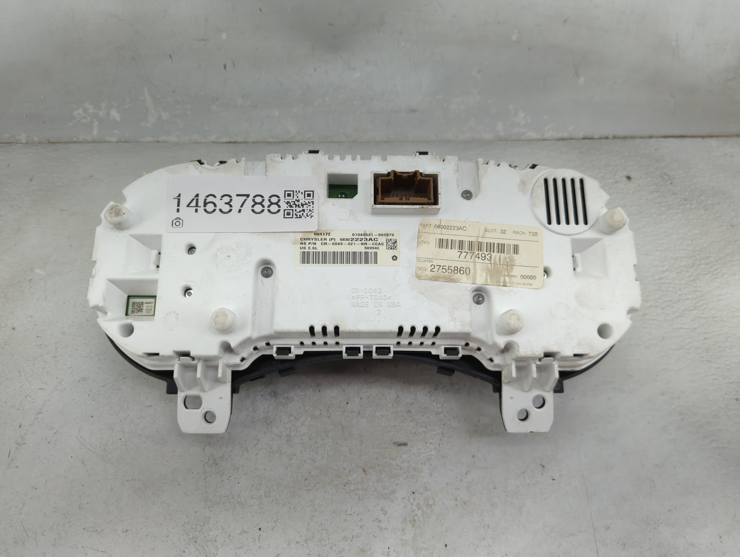 2017 Jeep Grand Cherokee Instrument Cluster Speedometer Gauges P/N:68302223AC P68302223AC Miles:118K Fits OEM Used Auto Part