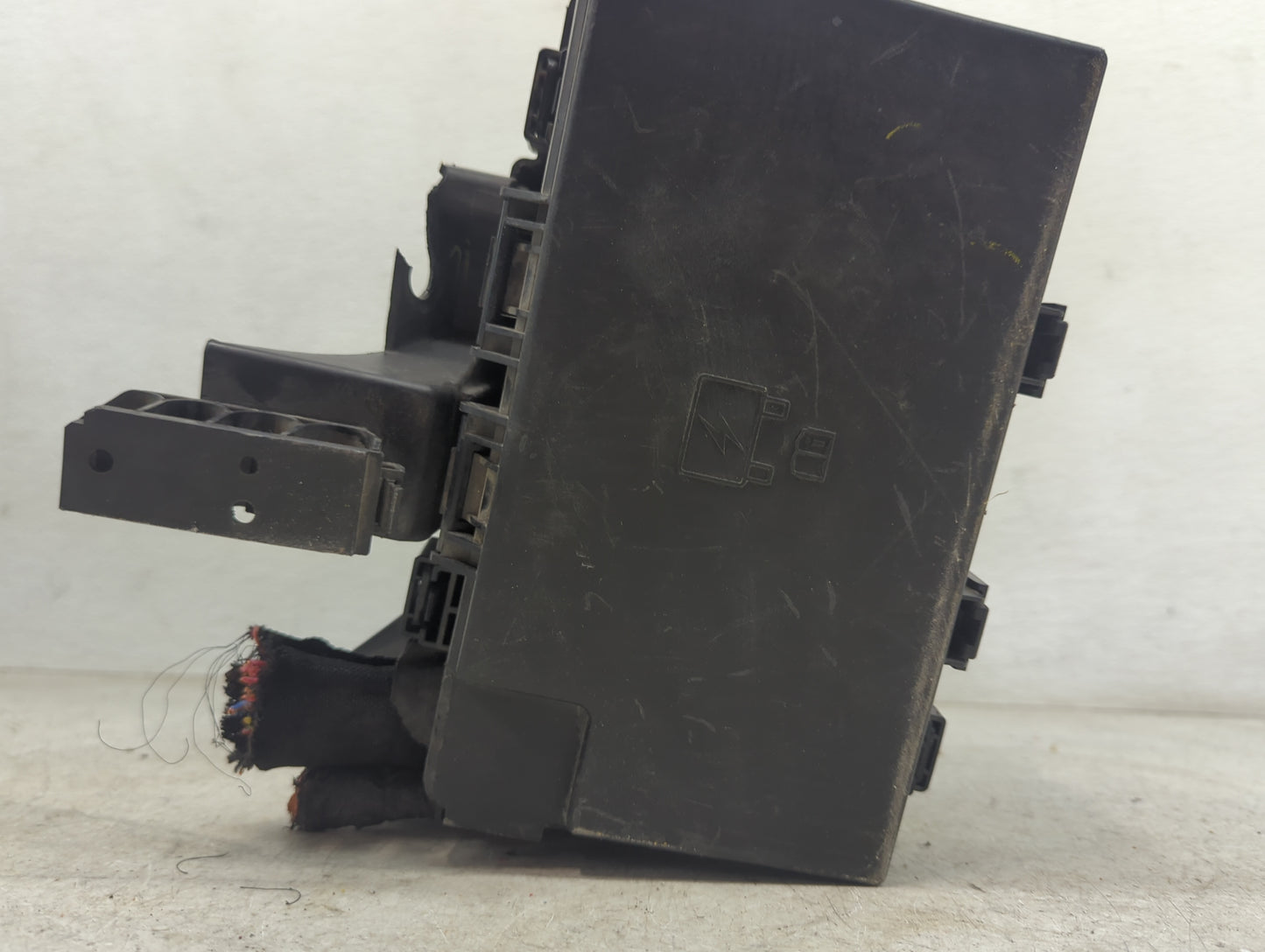 2017 Jeep Grand Cherokee Fusebox Fuse Box Panel Relay Module P/N:P68259809AC 68251775AA Fits OEM Used Auto Parts - Oemusedau