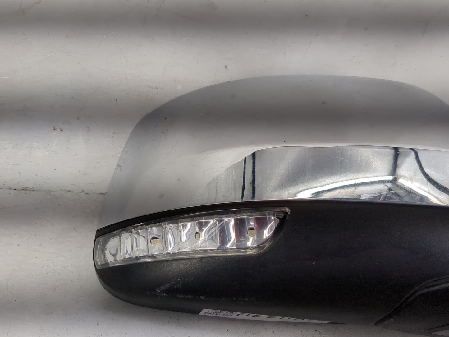 2016-2018 Jeep Grand Cherokee Passenger Side View Mirror - Right Door Mirror OEM Used - Oemusedautoparts1.com