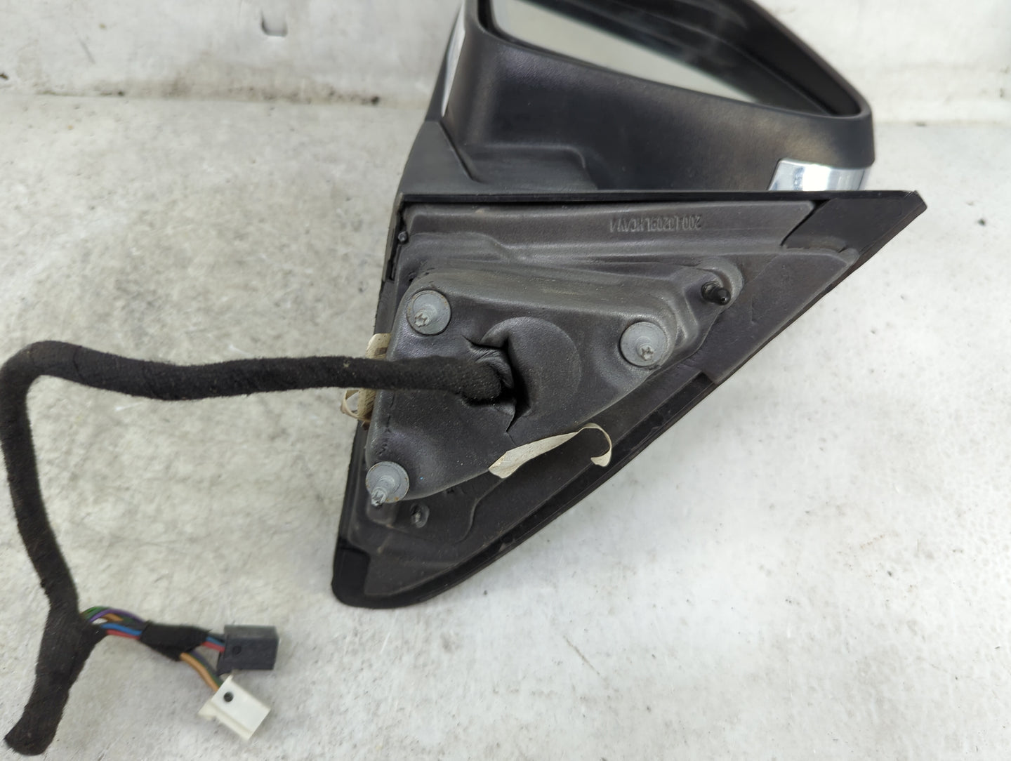 2011-2018 Jeep Grand Cherokee Driver Side View Mirror - Left Door Mirror OEM Used - Oemusedautoparts1.com