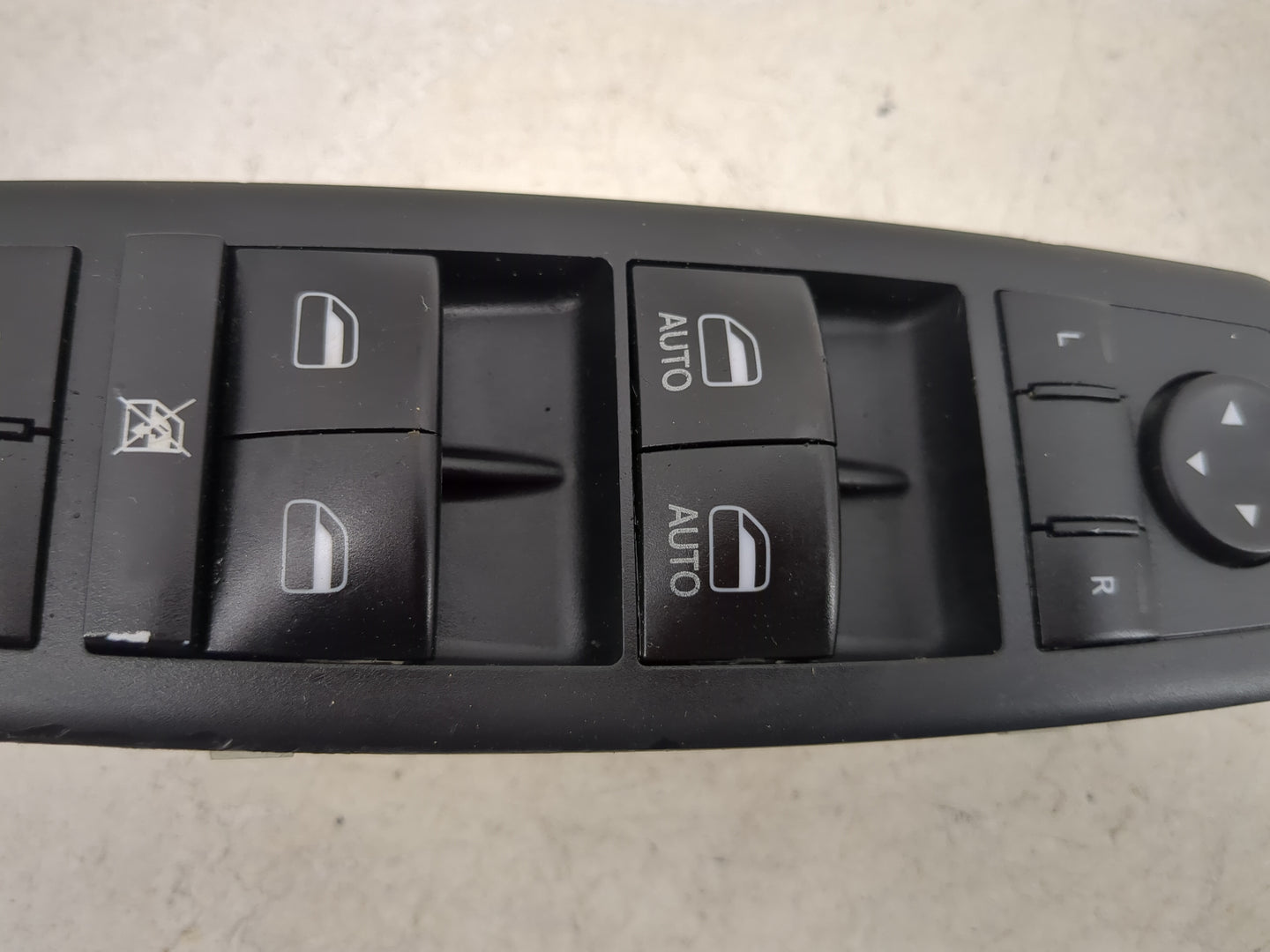 2016-2022 Jeep Grand Cherokee Master Power Window Switch Replacement Driver Side Left P/N:68319802AA 10140076 Fits OEM Used 