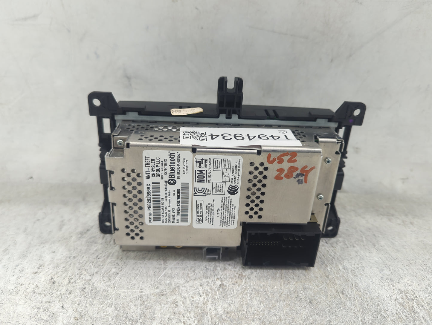 2017 Jeep Grand Cherokee Information Display Screen 1494934 - Oemusedautoparts1.com