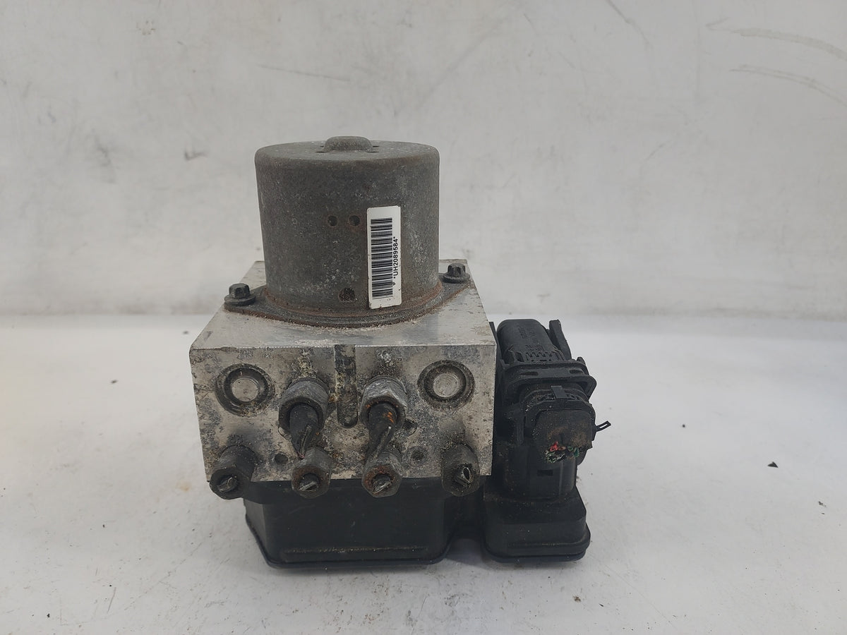 2016-2017 Jeep Grand Cherokee Anti-Lock Brake ABS Pump Module Actuator OEM P/N:68306177AD P68306177AD Fits Fits 2016 2017 OE