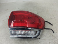 2015-2021 Jeep Grand Cherokee Tail Light Assembly Passenger Right OEM P/N:68110016AG P8110016AG Fits OEM Used Auto Parts - O