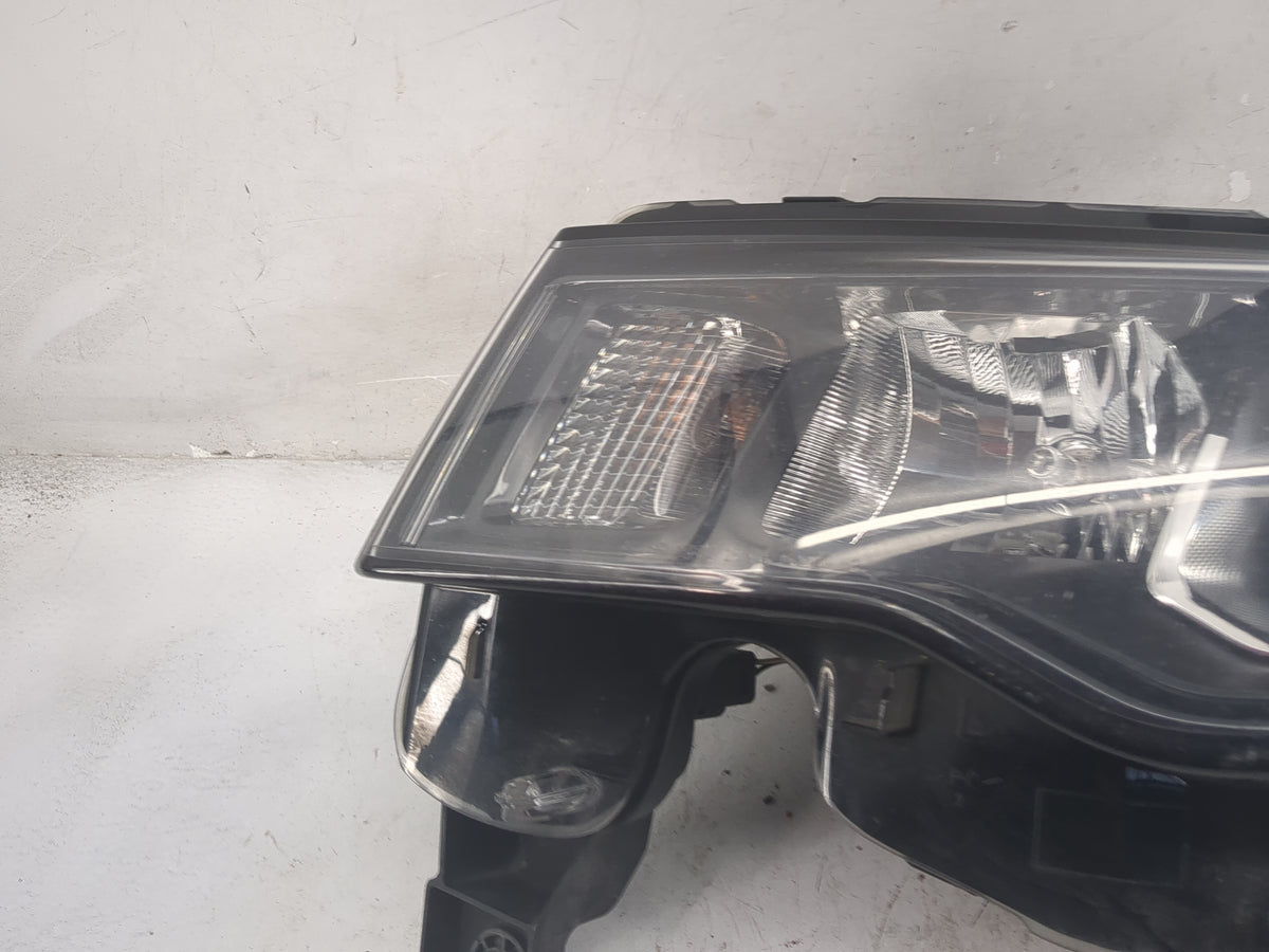 2017-2021 Jeep Grand Cherokee Driver Left Oem Head Light Headlight Lamp - Oemusedautoparts1.com