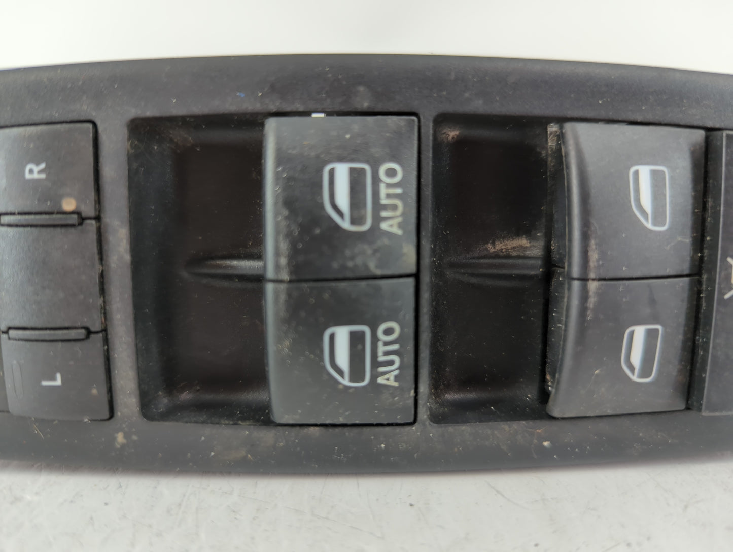 2016-2022 Jeep Grand Cherokee Master Power Window Switch Replacement Driver Side Left P/N:68319802AA Fits OEM Used Auto Part