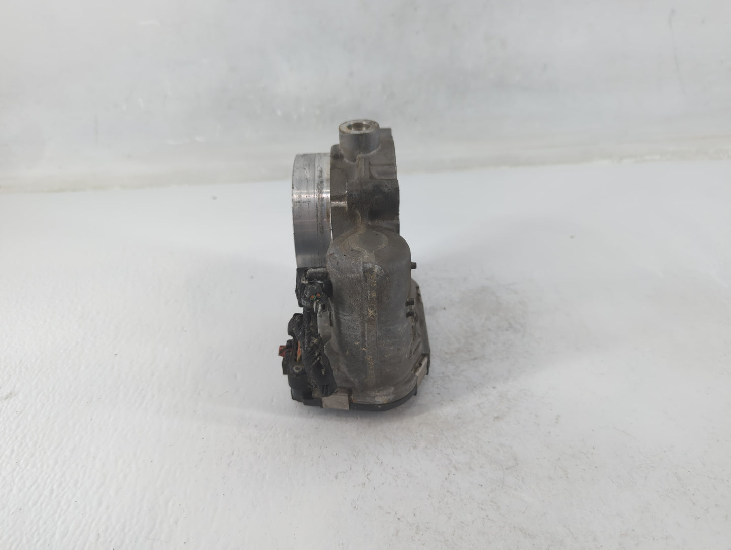 2011-2022 Jeep Grand Cherokee Throttle Body P/N:05184349AC 0 280 750 570 Fits OEM Used Auto Parts - Oemusedautoparts1.com