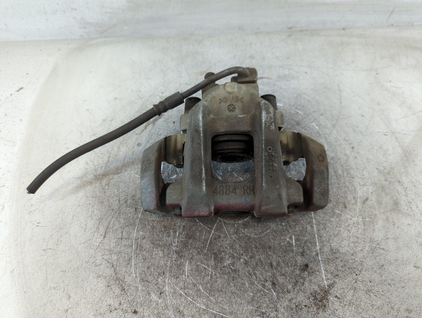 2011-2022 Jeep Grand Cherokee Front Passenger Right Brake Caliper 699639 - Oemusedautoparts1.com