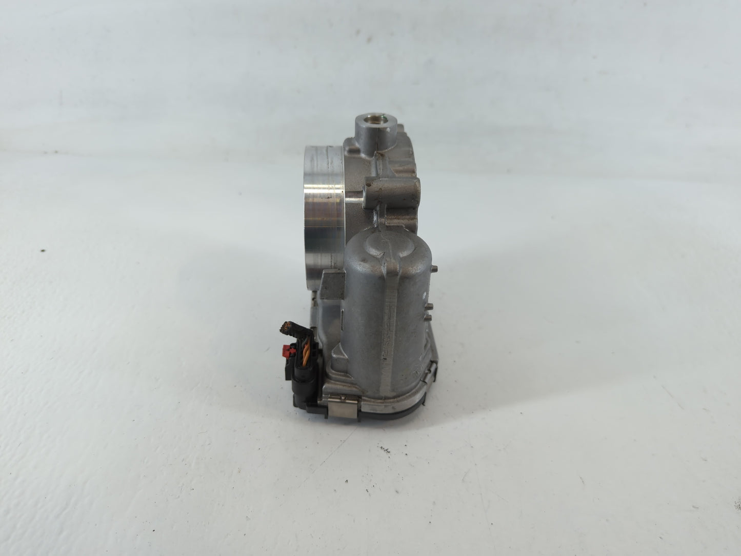 2011-2022 Jeep Grand Cherokee Throttle Body P/N:05184349AC 0 280 750 570 Fits OEM Used Auto Parts - Oemusedautoparts1.com