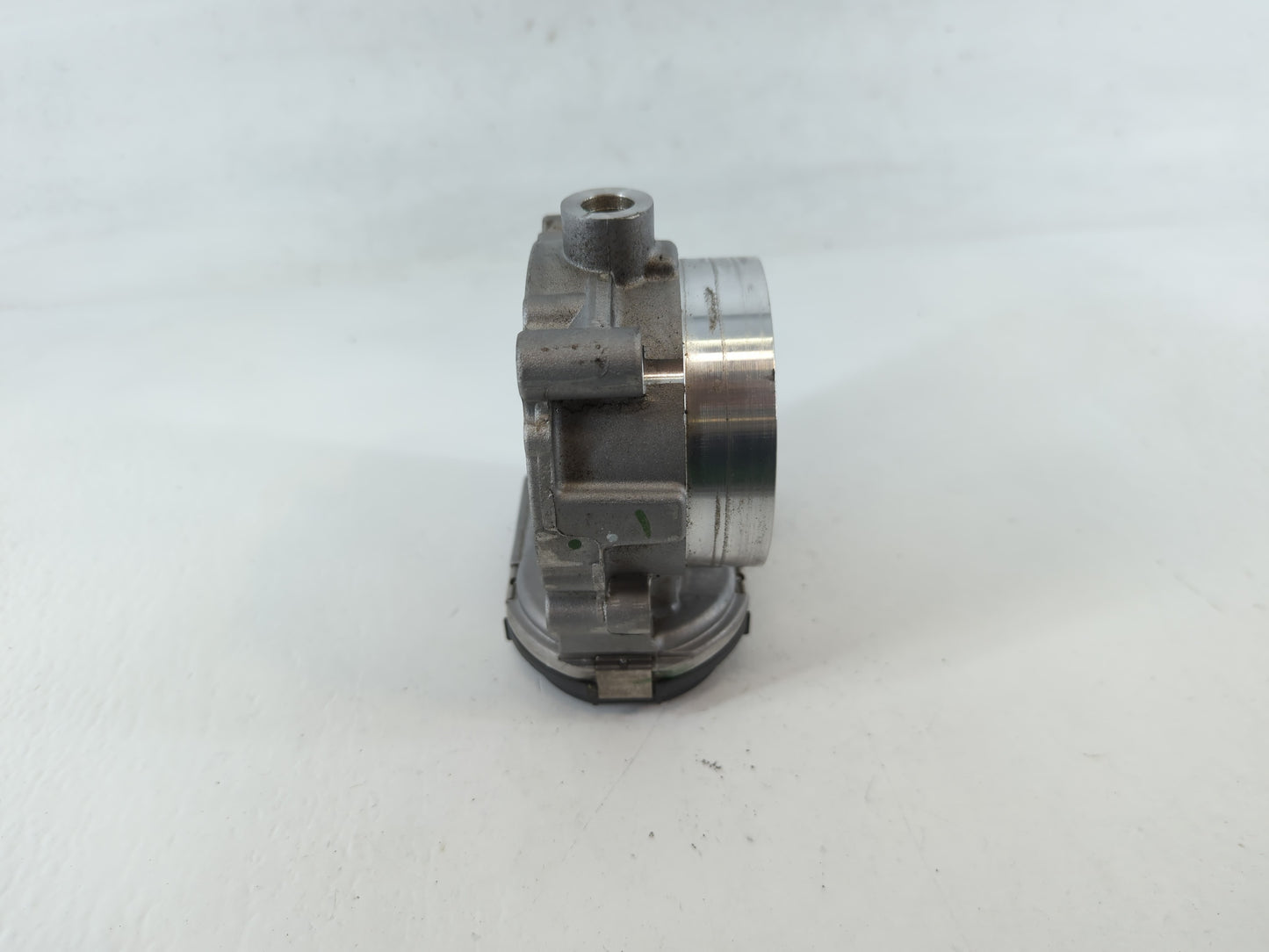 2011-2022 Jeep Grand Cherokee Throttle Body P/N:05184349AC 0 280 750 570 Fits OEM Used Auto Parts - Oemusedautoparts1.com