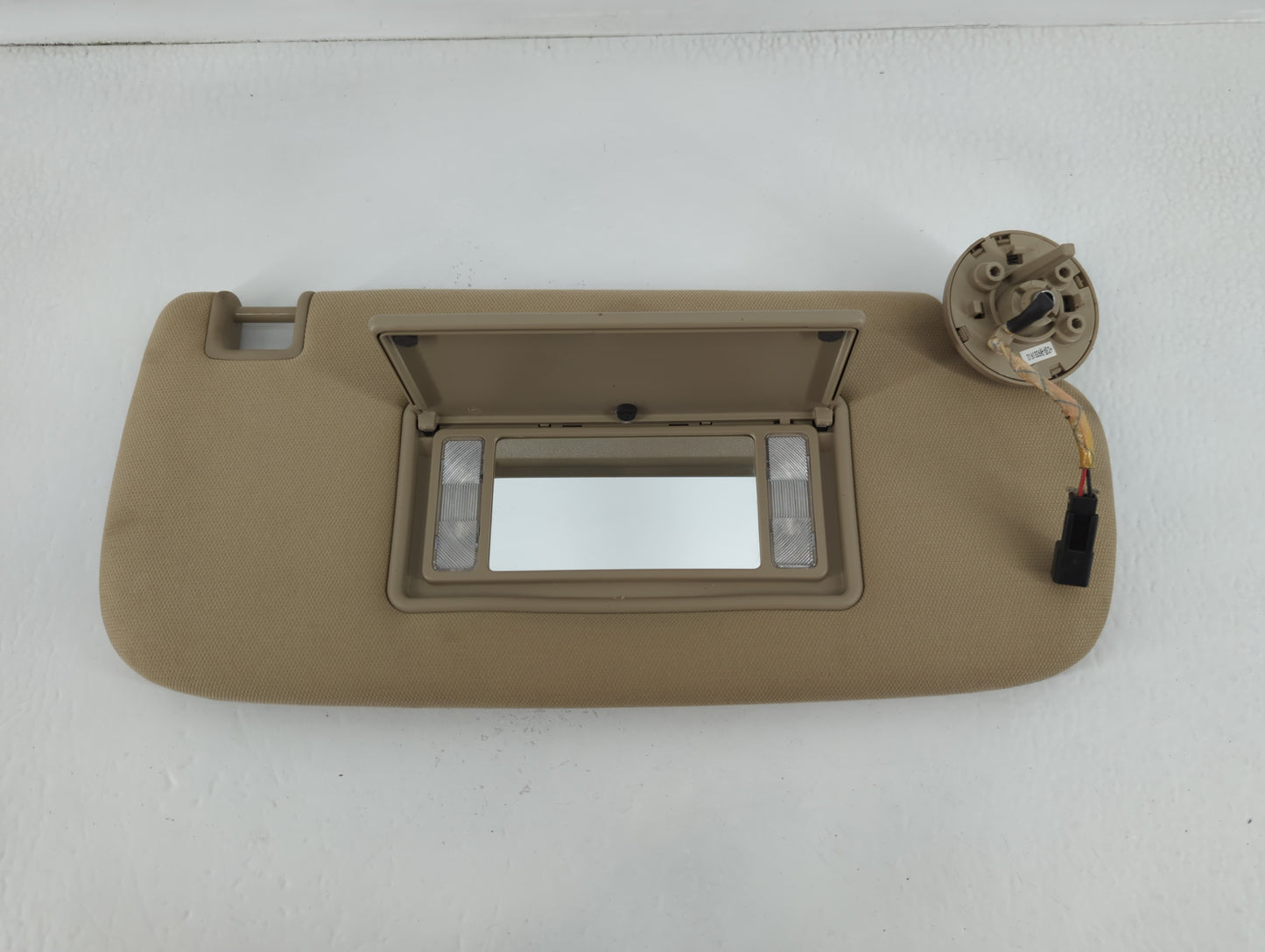 2014-2022 Jeep Grand Cherokee Sun Visor Shade Replacement Passenger Right Mirror Fits OEM Used Auto Parts - Oemusedautoparts