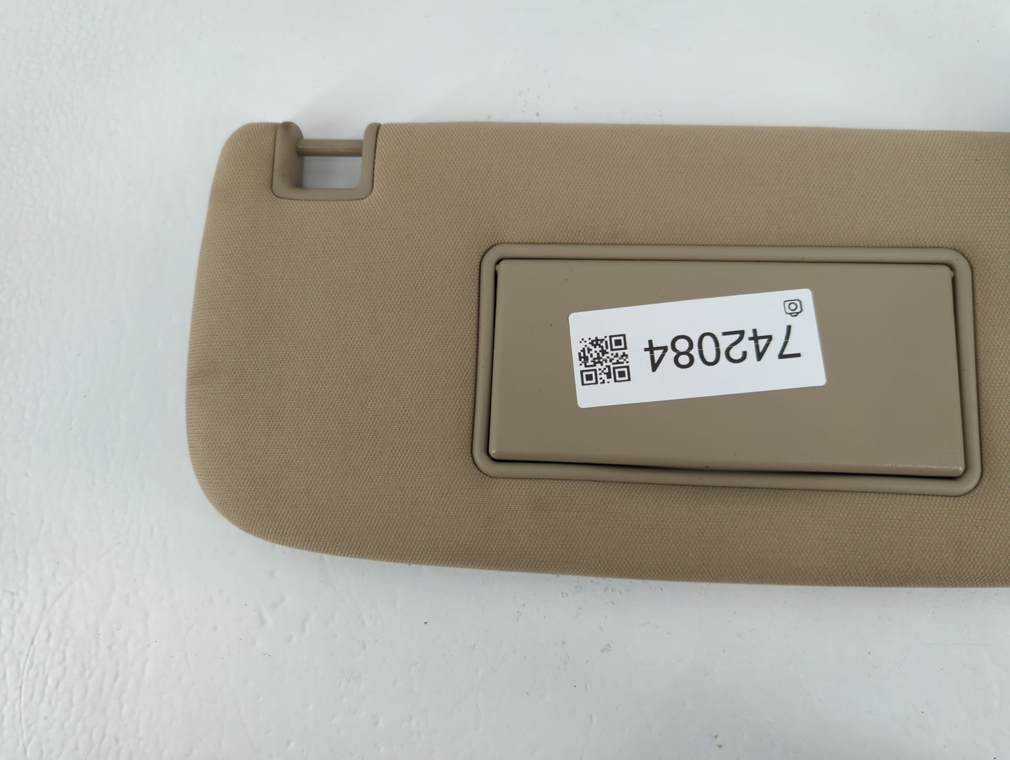 2014-2022 Jeep Grand Cherokee Sun Visor Shade Replacement Passenger Right Mirror Fits OEM Used Auto Parts - Oemusedautoparts