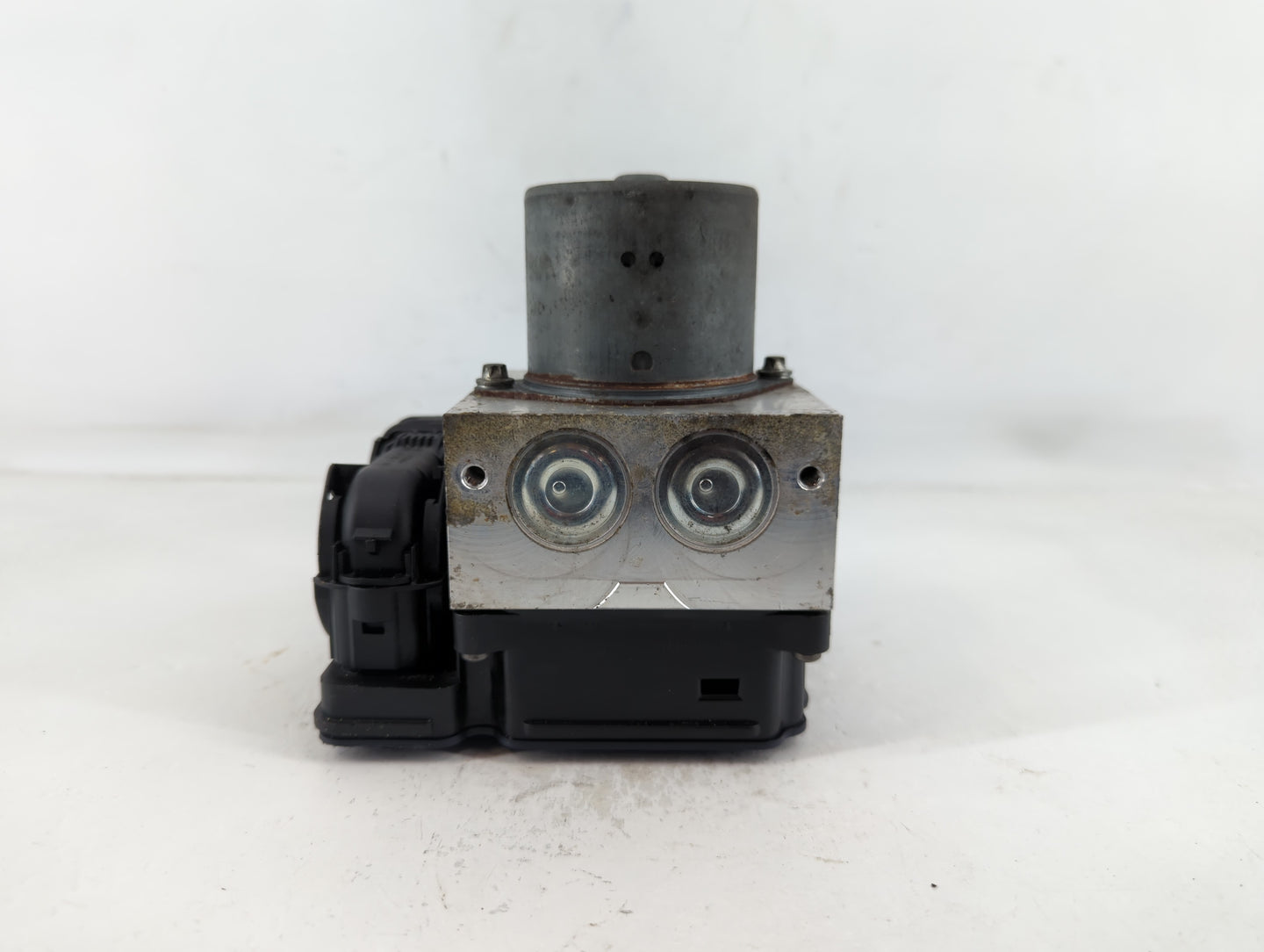 2016-2017 Jeep Grand Cherokee ABS Pump Control Module Replacement P/N:UH2074692 Fits Fits 2016 2017 OEM Used Auto Parts - Oe