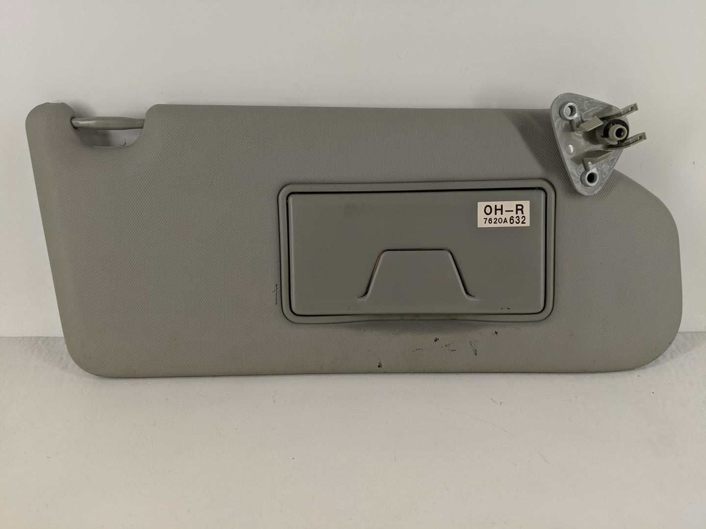 2017 Jeep Patriot Sun Visor Shade Replacement Passenger Right Mirror Fits OEM Used Auto Parts - Oemusedautoparts1.com