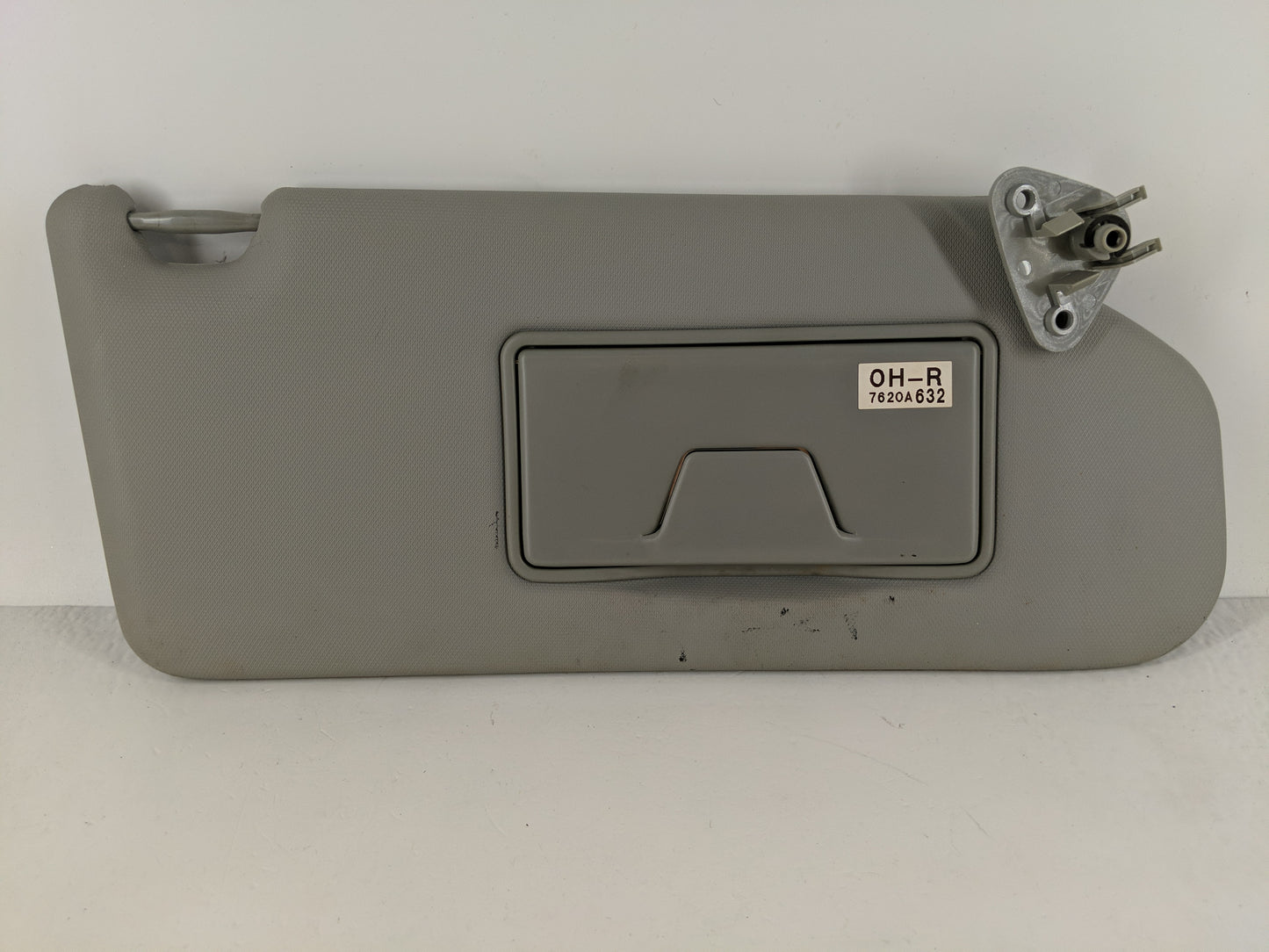 2017 Jeep Patriot Sun Visor Shade Replacement Passenger Right Mirror Fits OEM Used Auto Parts - Oemusedautoparts1.com