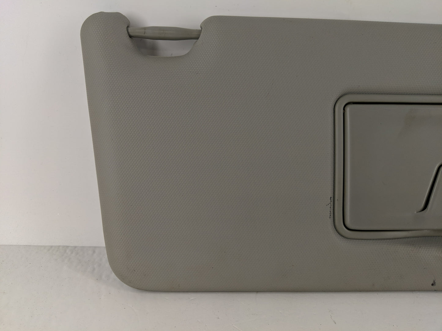 2017 Jeep Patriot Sun Visor Shade Replacement Passenger Right Mirror Fits OEM Used Auto Parts - Oemusedautoparts1.com