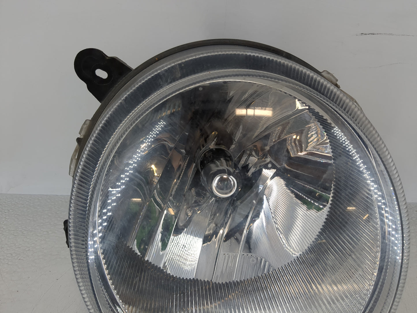 2007-2017 Jeep Patriot Passenger Right Oem Head Light Headlight Lamp - Oemusedautoparts1.com