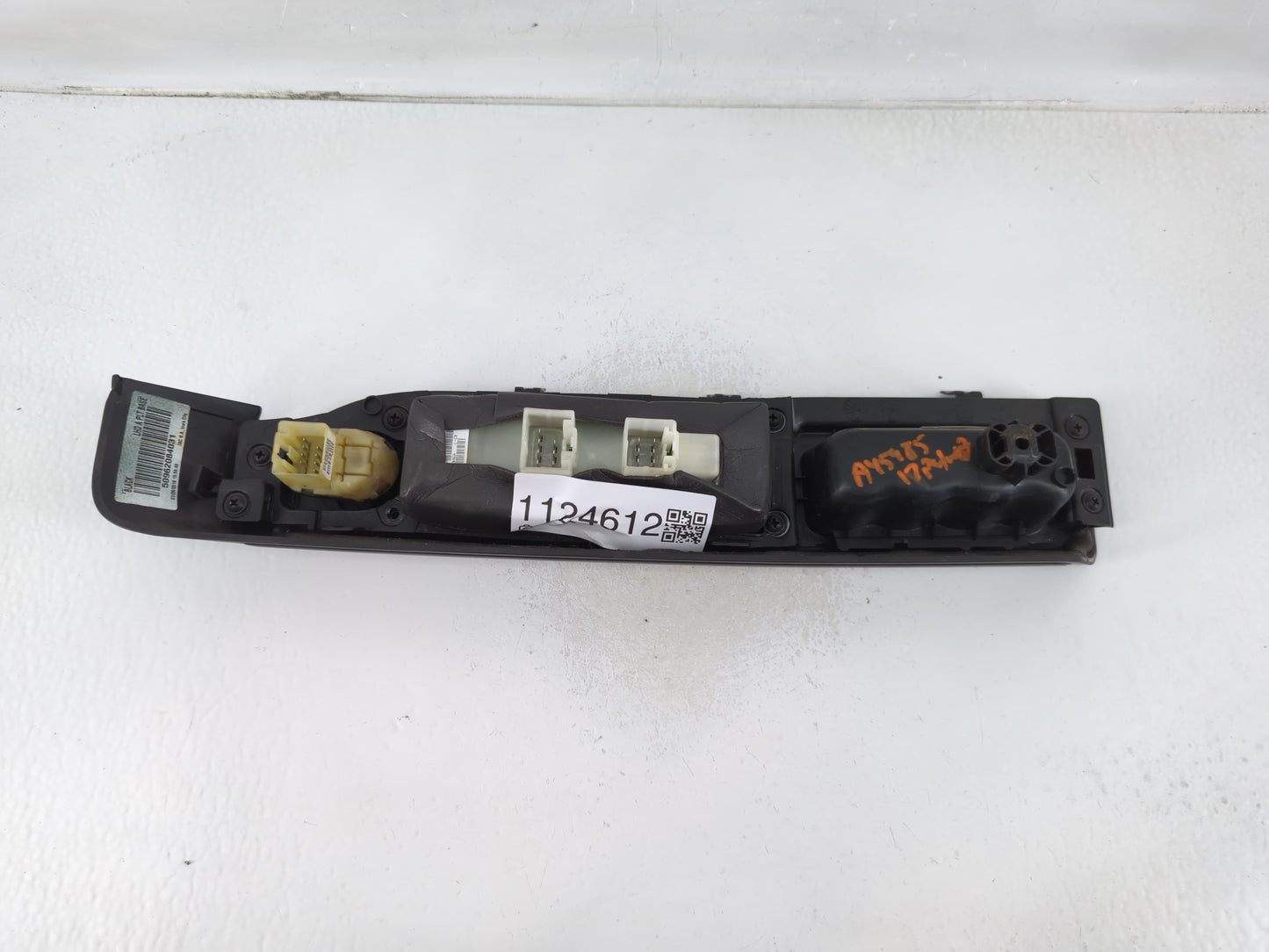 2011-2017 Jeep Patriot Master Power Window Switch Replacement Driver Side Left P/N:50962084031 Fits OEM Used Auto Parts - Oe
