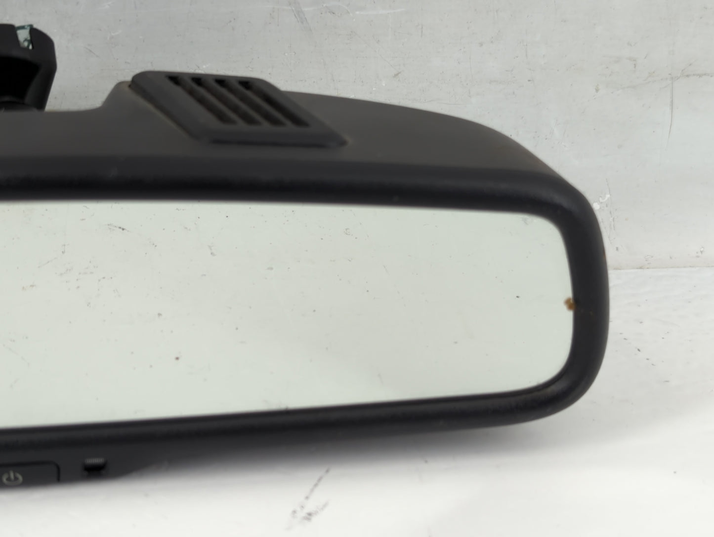 2007-2017 Jeep Patriot Interior Rear View Mirror Replacement OEM P/N:E11026130 Fits OEM Used Auto Parts - Oemusedautoparts1.