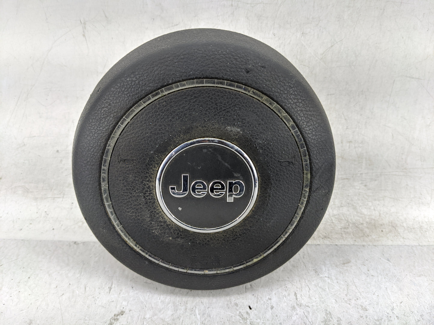 2011-2017 Jeep Patriot Air Bag Driver Left Steering Wheel Mounted P/N:P1SR33XDVAF Fits Fits 2011 2012 2013 2014 2015 2016 20