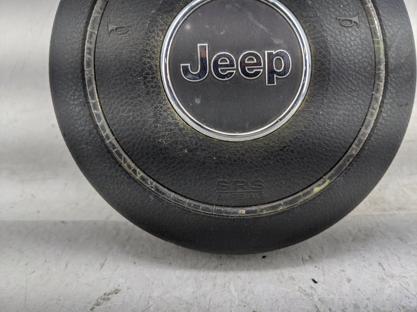 2011-2017 Jeep Patriot Air Bag Driver Left Steering Wheel Mounted P/N:P1SR33XDVAF Fits Fits 2011 2012 2013 2014 2015 2016 20