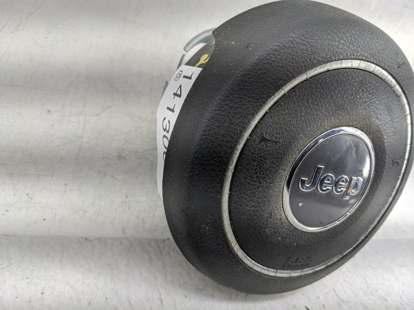 2011-2017 Jeep Patriot Air Bag Driver Left Steering Wheel Mounted P/N:P1SR33XDVAF Fits Fits 2011 2012 2013 2014 2015 2016 20
