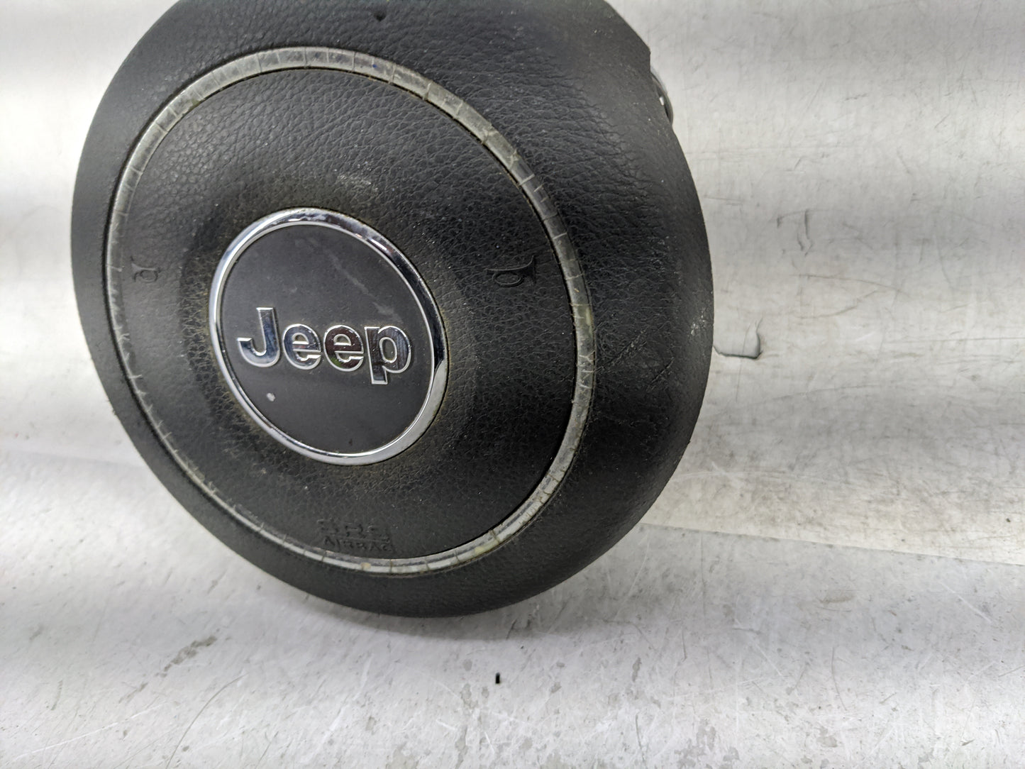 2011-2017 Jeep Patriot Air Bag Driver Left Steering Wheel Mounted P/N:P1SR33XDVAF Fits Fits 2011 2012 2013 2014 2015 2016 20