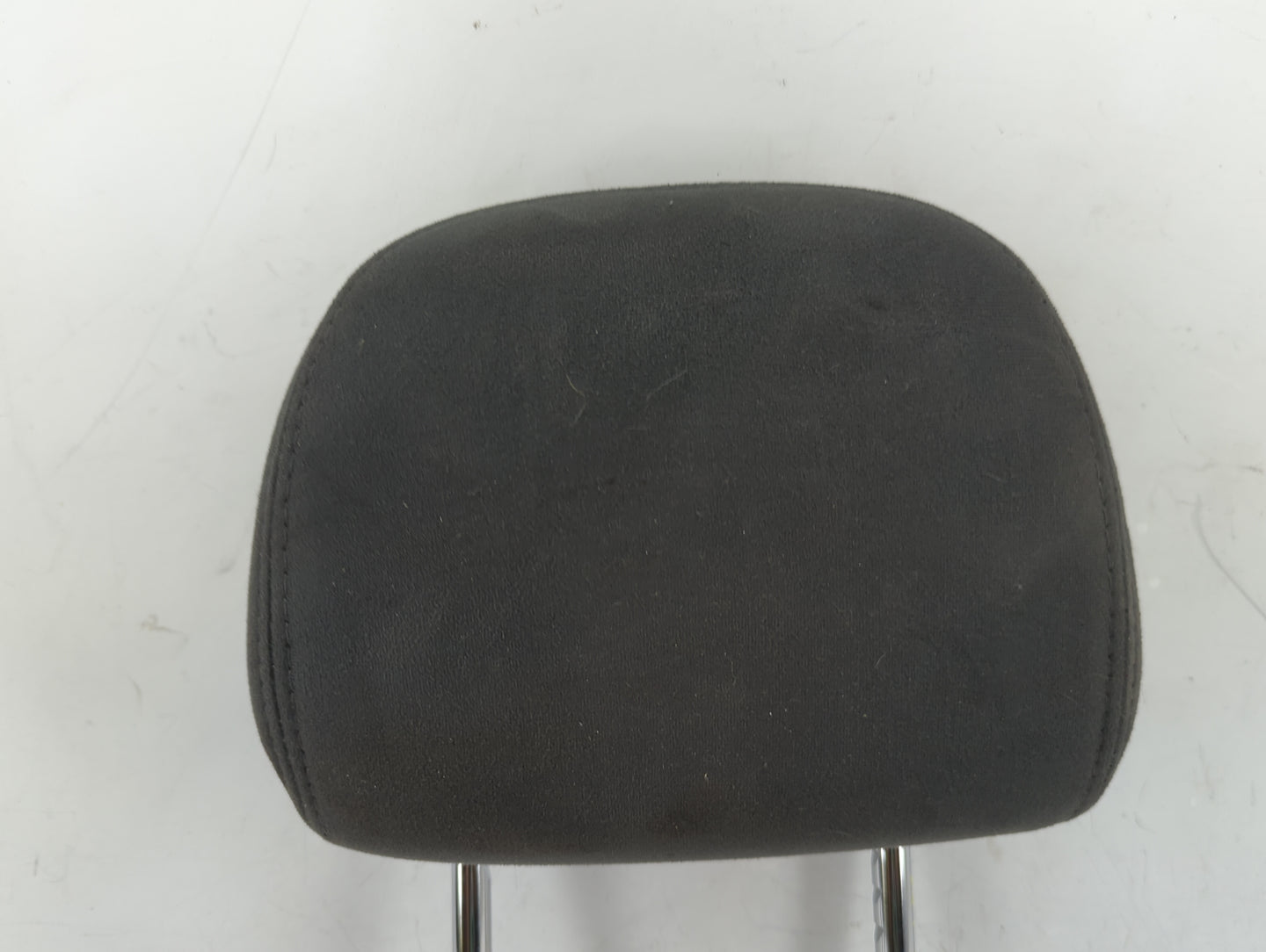 2015-2017 Jeep Patriot Headrest Head Rest Front Driver Passenger Seat Fits Fits 2015 2016 2017 OEM Used Auto Parts - Oemused
