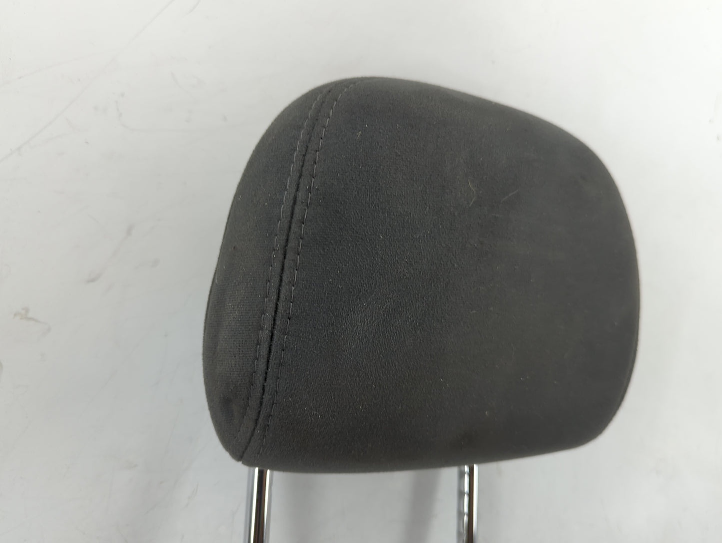 2015-2017 Jeep Patriot Headrest Head Rest Front Driver Passenger Seat Fits Fits 2015 2016 2017 OEM Used Auto Parts - Oemused