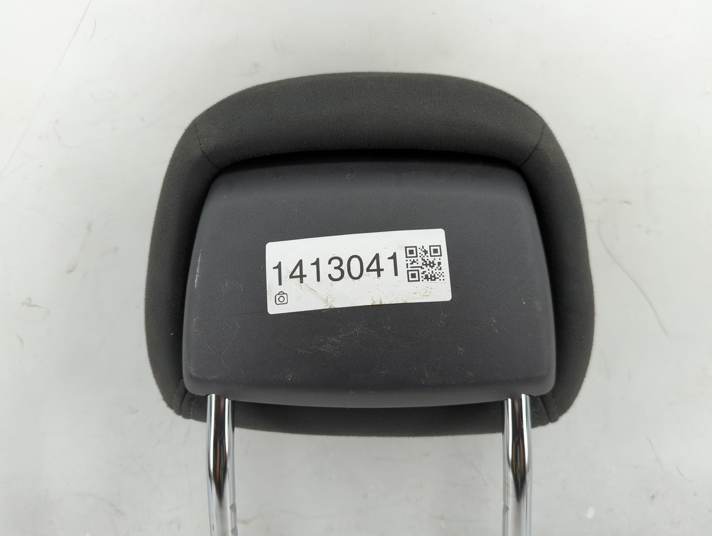 2015-2017 Jeep Patriot Headrest Head Rest Front Driver Passenger Seat Fits Fits 2015 2016 2017 OEM Used Auto Parts - Oemused