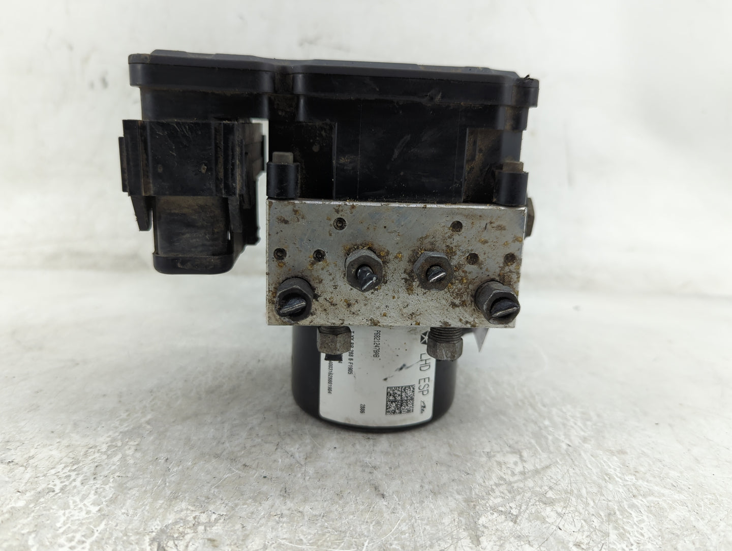 2014-2017 Jeep Patriot ABS Pump Control Module Replacement P/N:P68212478AB Fits Fits 2014 2015 2016 2017 OEM Used Auto Parts