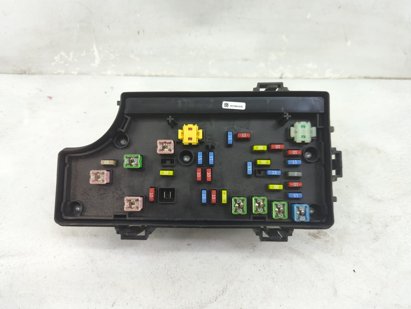 2017 Jeep Patriot Fusebox Fuse Box Relay Module Tipm - Oemusedautoparts1.com