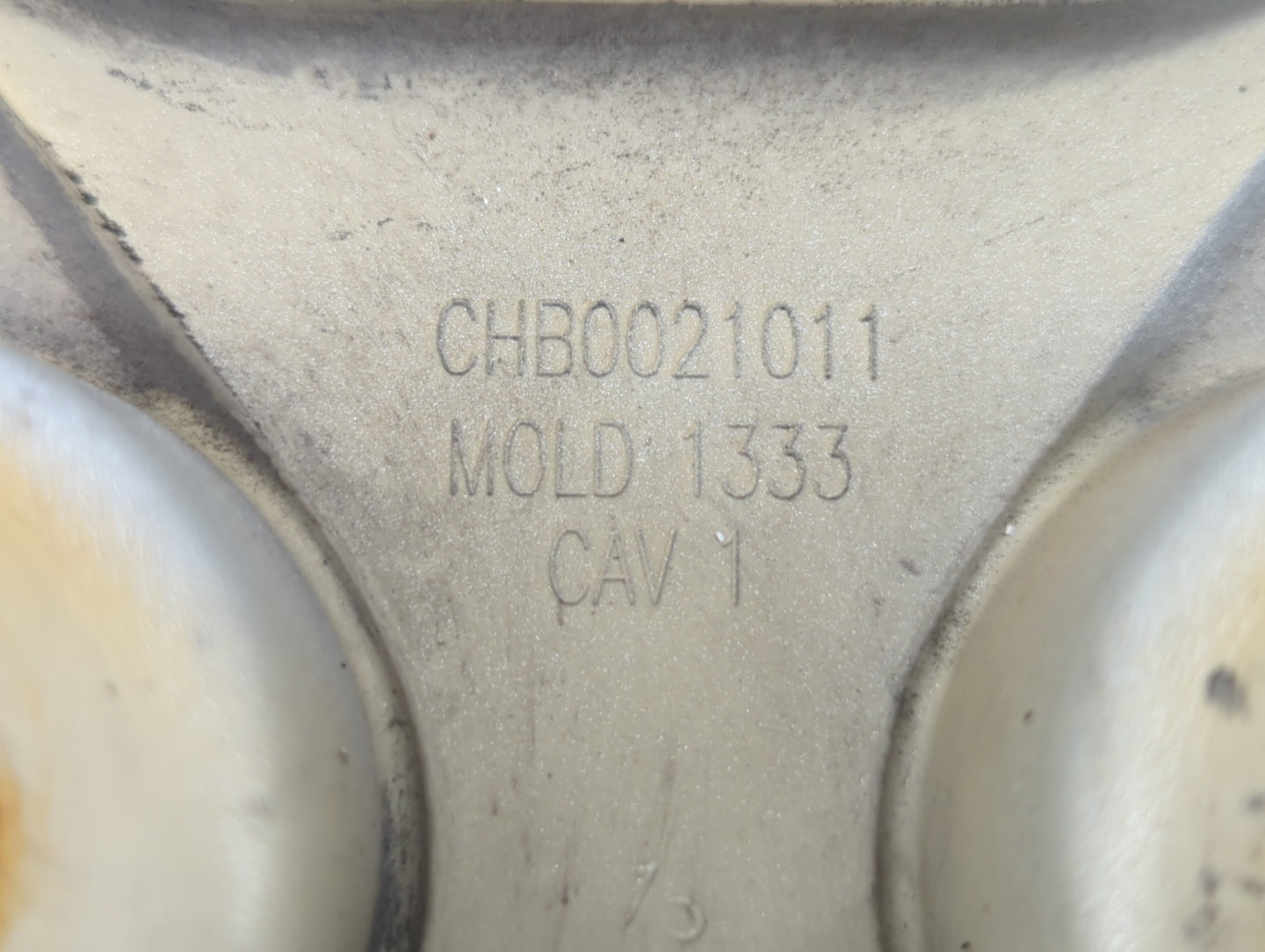 2017 Jeep Patriot Rim Wheel Center Cap Silver 447811 - Oemusedautoparts1.com