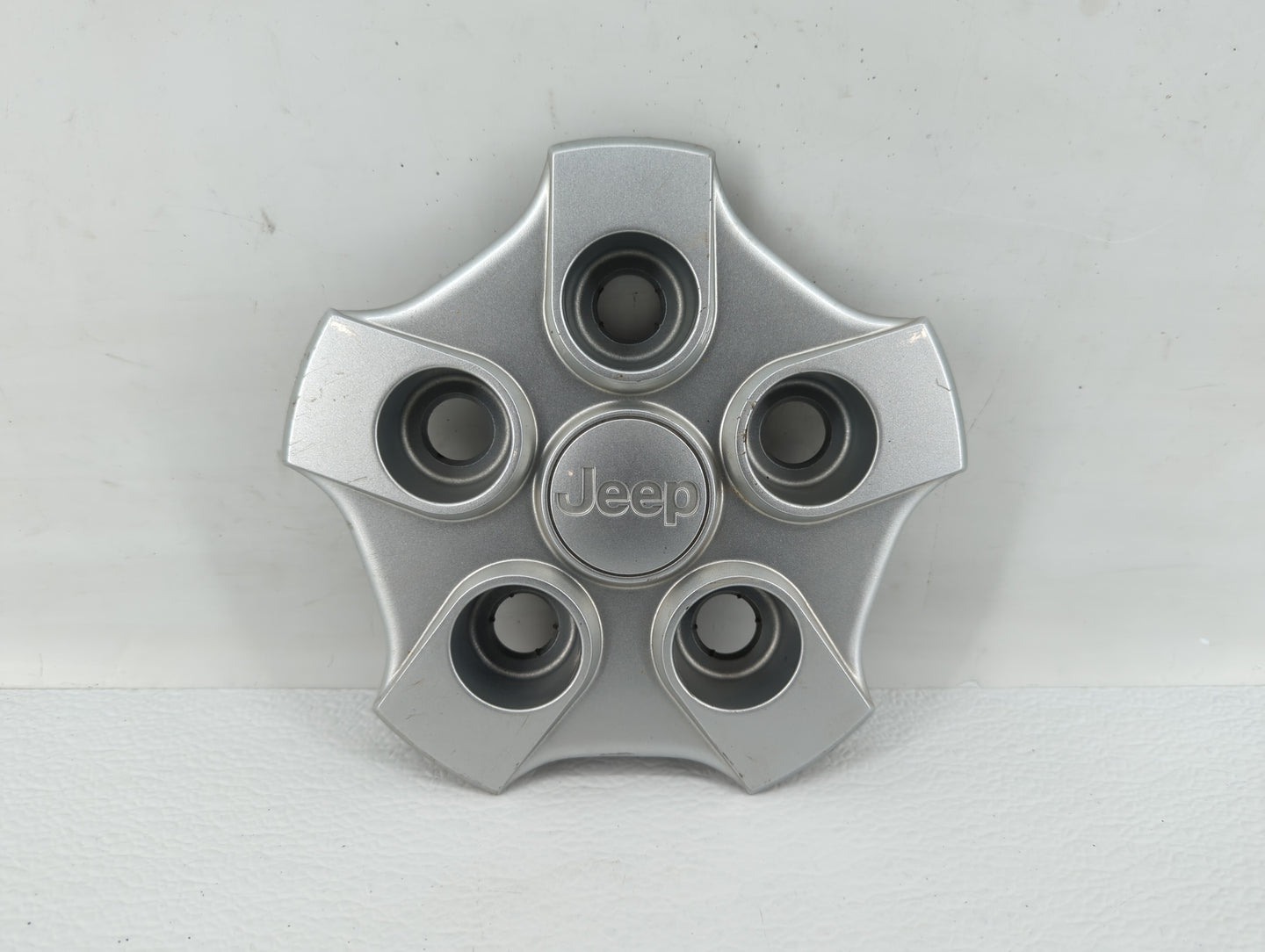 2017 Jeep Patriot Rim Wheel Center Cap - Oemusedautoparts1.com