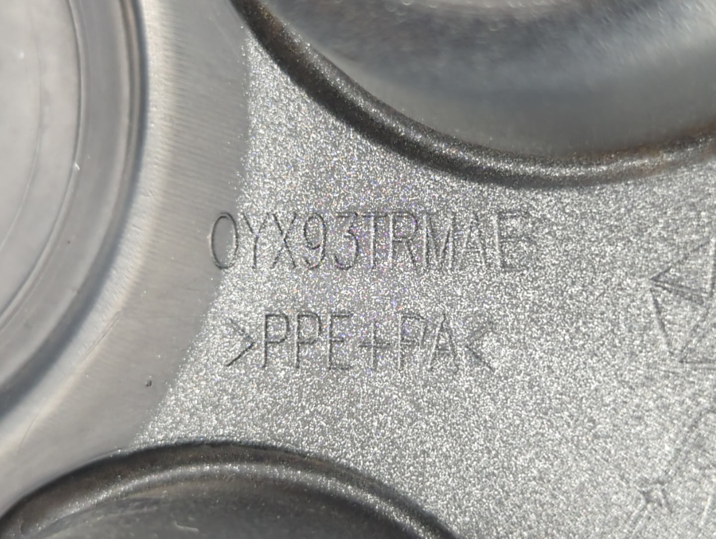 2017 Jeep Patriot Rim Wheel Center Cap - Oemusedautoparts1.com